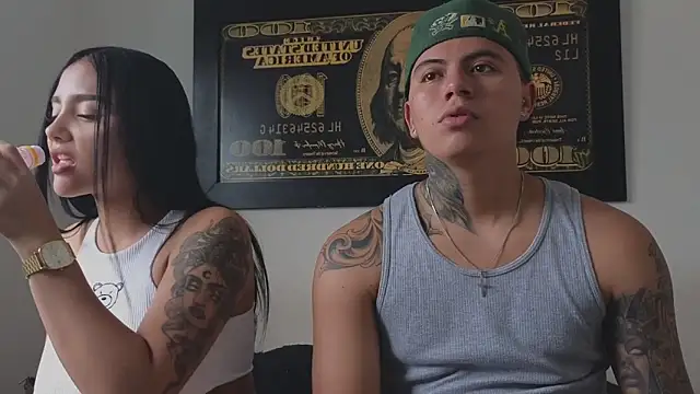 Snapshot of Thiago_x_Sahara chatting on September 2025 02:06:02 PM Thiago x Sahara online show from September 2025 02:06:02 PM