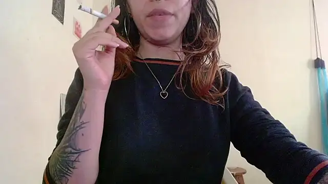 Snapshot of Maam_Ine chatting on October 2025 09:59:01 PM Maam Ine online show from October 2025 09:59:01 PM