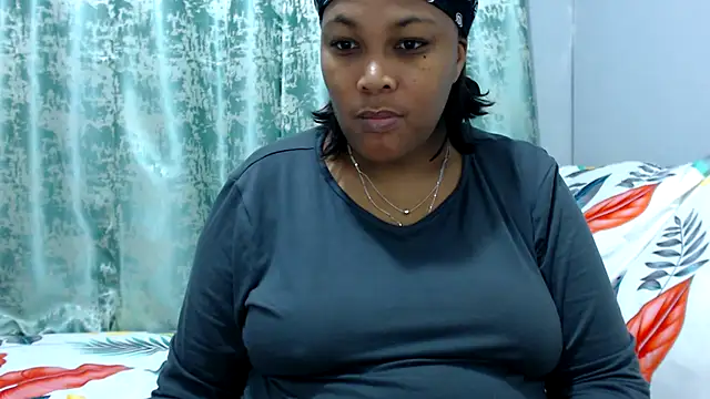 Snapshot of Teassa90 chatting on September 2025 05:51:02 PM Teassa90 online show from September 2025 05:51:02 PM