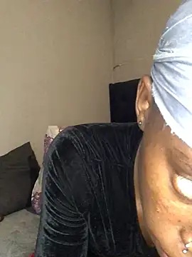 xxSexyTalia28 online show from March 2026 10:35:01 PM