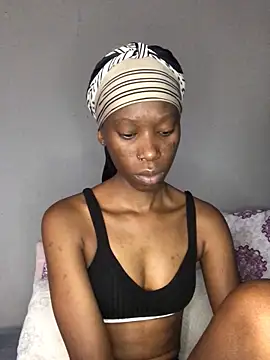 xxSexyTalia28 online show from April 2026 07:35:01 AM