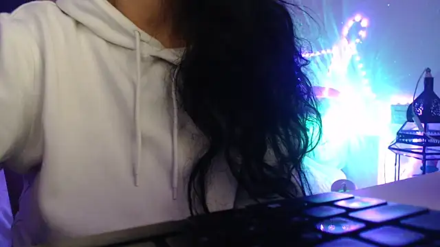 LasolitaAuri online show from February 2026 06:26:01 PM