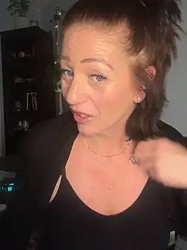 AlessasRoom online show from November 2025 09:15:01 AM