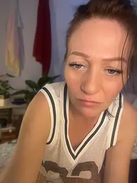 AlessasRoom online show from April 2026 04:29:01 PM