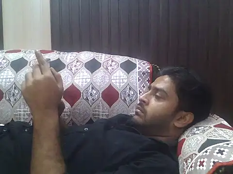 indihotguy online show from October 2025 01:23:02 PM