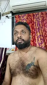 Snapshot of carria_homes chatting on December 2024 01:30:02 PM carria homes online show from December 2024 01:30:02 PM