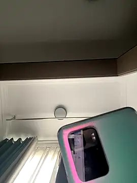 Snapshot of Caicai-a chatting on November 2025 09:02:02 AM Caicai-a online show from November 2025 09:02:02 AM