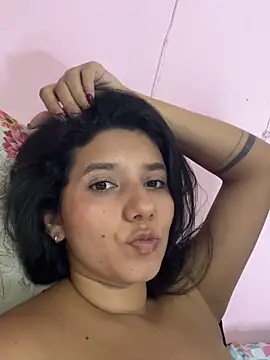 emmariders2 online show from April 2026 09:39:33 PM