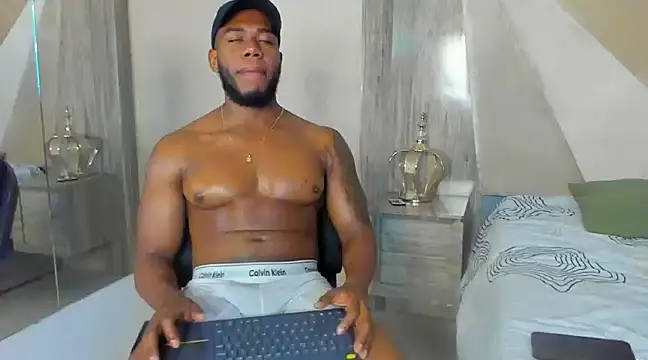 benjamincol online show from January 2025 05:13:01 AM