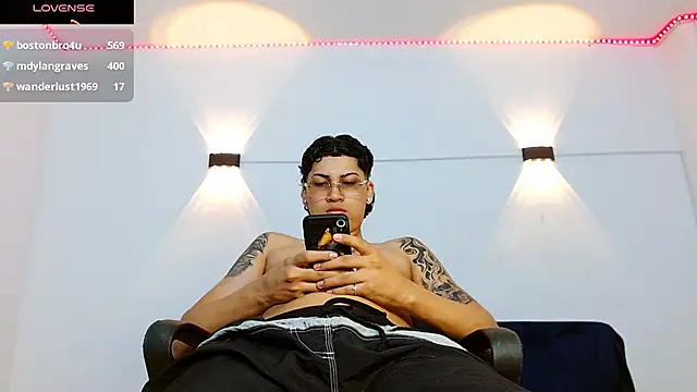 Snapshot of Br4ndxpimm chatting on November 2025 04:29:01 PM Br4ndxpimm online show from November 2025 04:29:01 PM