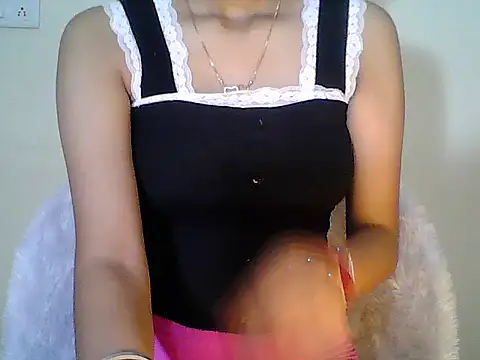 Naughty Nayra online show from September 2025 03:05:01 PM