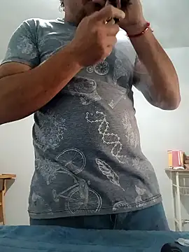 Snapshot of chinoxxx chatting on January 2025 02:57:01 PM chinoxxx online show from January 2025 02:57:01 PM