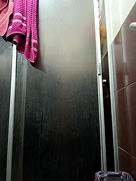 Snapshot of chinoxxx chatting on October 2025 12:39:02 PM chinoxxx online show from October 2025 12:39:02 PM