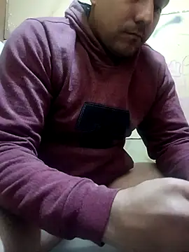 Snapshot of chinoxxx chatting on November 2025 01:29:01 AM chinoxxx online show from November 2025 01:29:01 AM