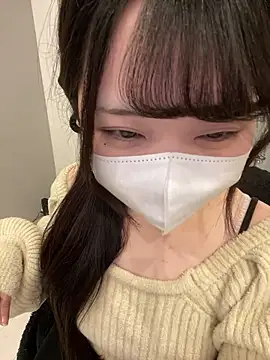 Snapshot of mina_0207 chatting on February 2026 01:03:02 PM mina 0207 online show from February 2026 01:03:02 PM