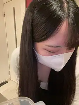 Snapshot of mina_0207 chatting on February 2026 09:20:02 PM mina 0207 online show from February 2026 09:20:02 PM