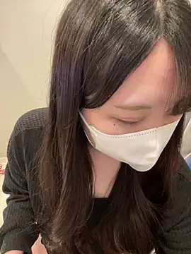 Snapshot of mina_0207 chatting on February 2026 09:46:01 PM mina 0207 online show from February 2026 09:46:01 PM