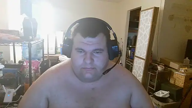 Snapshot of Hackensackneil chatting on January 2025 03:46:01 AM Hackensackneil online show from January 2025 03:46:01 AM