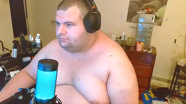 Snapshot of Hackensackneil chatting on February 2025 05:50:02 AM Hackensackneil online show from February 2025 05:50:02 AM