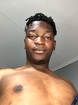 Snapshot of Redfucks333 chatting on November 2025 08:42:02 PM Redfucks333 online show from November 2025 08:42:02 PM