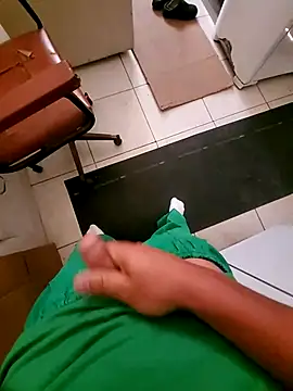 Snapshot of tesaodaweb chatting on March 2025 03:59:02 PM tesaodaweb online show from March 2025 03:59:02 PM