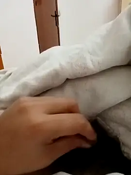 Snapshot of mauri200 chatting on December 2024 09:43:01 PM mauri200 online show from December 2024 09:43:01 PM