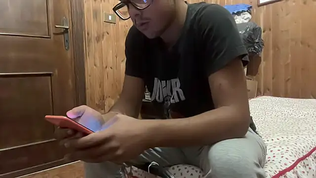 Snapshot of mauri200 chatting on October 2025 02:39:02 AM mauri200 online show from October 2025 02:39:02 AM