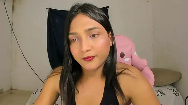 Miss noah18 online show from November 2025 09:14:01 PM