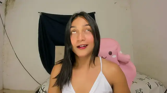 Miss noah18 online show from November 2025 09:59:01 PM