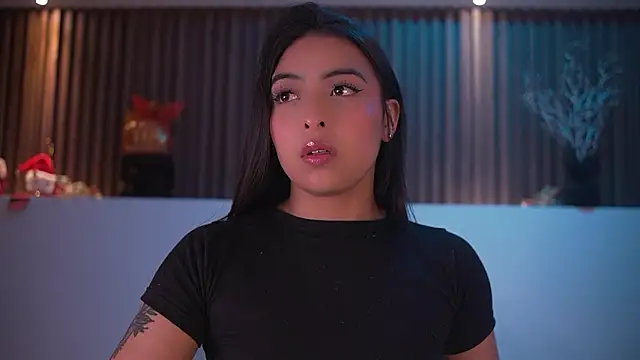 Snapshot of Camila_dupont chatting on February 2026 03:36:02 AM Camila dupont online show from February 2026 03:36:02 AM