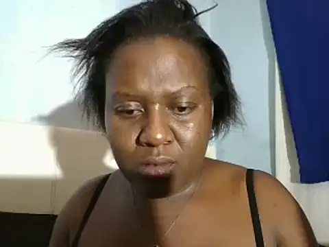 Snapshot of ThamiXX chatting on February 2025 09:21:02 PM ThamiXX online show from February 2025 09:21:02 PM