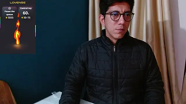 Noah-cock online show from November 2025 07:47:02 AM