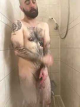 Faded-Solo online show from October 2025 05:52:01 PM