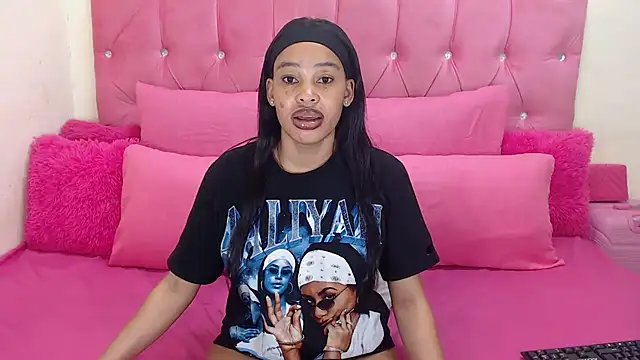 naughtiest baddy online show from October 2025 07:01:02 PM