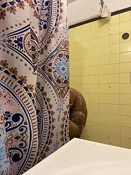 Snapshot of Cherrywood5 chatting on January 2025 09:00:01 AM Cherrywood5 online show from January 2025 09:00:01 AM