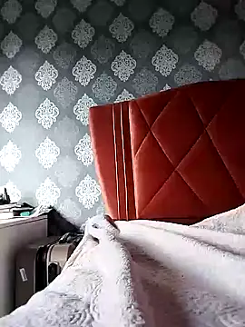 Snapshot of derya35 chatting on January 2025 10:22:02 AM derya35 online show from January 2025 10:22:02 AM