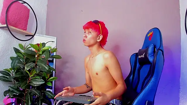 Brian-Ausslos online show from March 2025 01:28:01 AM