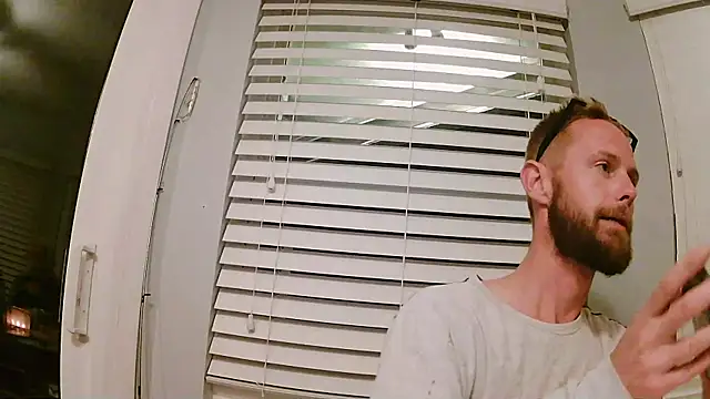 Snapshot of bjay1210 chatting on January 2025 06:31:01 AM bjay1210 online show from January 2025 06:31:01 AM