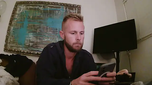 Snapshot of bjay1210 chatting on January 2025 03:45:02 AM bjay1210 online show from January 2025 03:45:02 AM