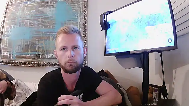 Snapshot of bjay1210 chatting on January 2025 06:15:02 AM bjay1210 online show from January 2025 06:15:02 AM