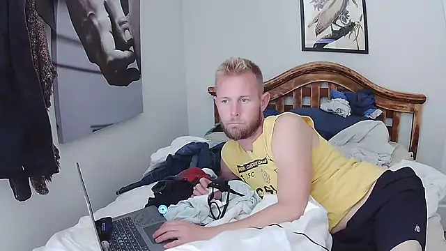 Snapshot of bjay1210 chatting on January 2025 07:37:01 PM bjay1210 online show from January 2025 07:37:01 PM