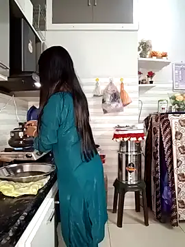 Best-Couple online show from February 2025 07:18:01 AM