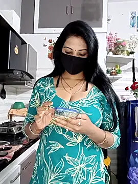 Best-Couple online show from April 2026 03:20:02 AM