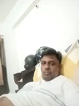 jemes21in online show from February 2026 08:14:01 PM