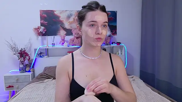 Snapshot of Nellie_Medina chatting on February 2026 04:46:01 PM Nellie Medina online show from February 2026 04:46:01 PM