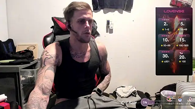 Snapshot of JamesMichael88 chatting on March 2025 08:45:02 PM JamesMichael88 online show from March 2025 08:45:02 PM