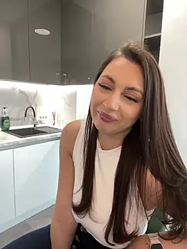 Snapshot of claraxjoyy chatting on March 2025 07:42:02 AM claraxjoyy online show from March 2025 07:42:02 AM