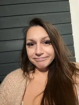 Snapshot of claraxjoyy chatting on October 2025 04:07:01 AM claraxjoyy online show from October 2025 04:07:01 AM