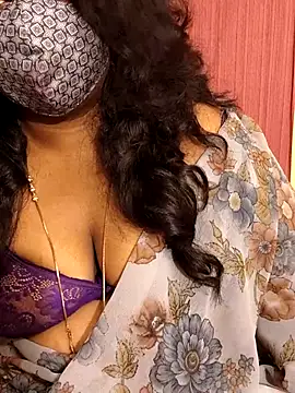 Snapshot of Rathi22 chatting on September 2025 02:31:01 PM Rathi22 online show from September 2025 02:31:01 PM