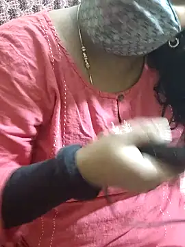 Snapshot of Rathi22 chatting on November 2025 03:17:01 AM Rathi22 online show from November 2025 03:17:01 AM